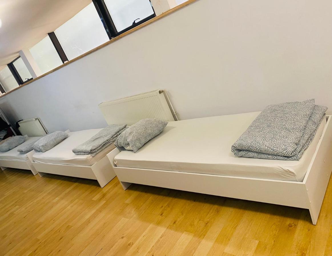Hostel A.g Romana